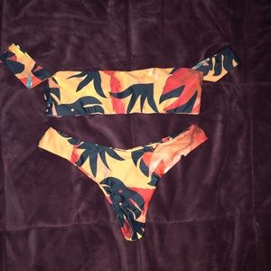 Tropical off the shoulder bikini